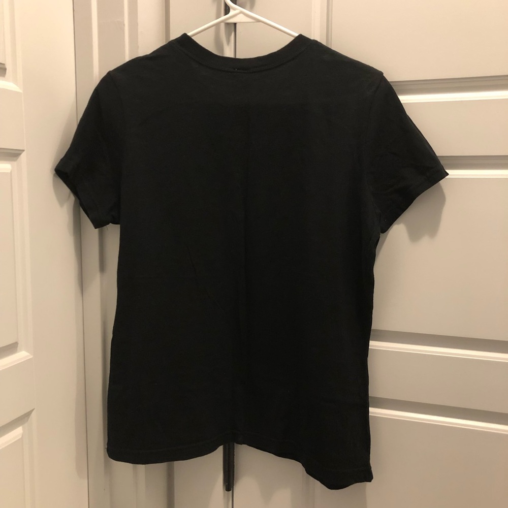 🔥 EUC Shamrock St Patrick’s Day shirt! Black with green stones. Size L ☘️ - Picture 4 of 4